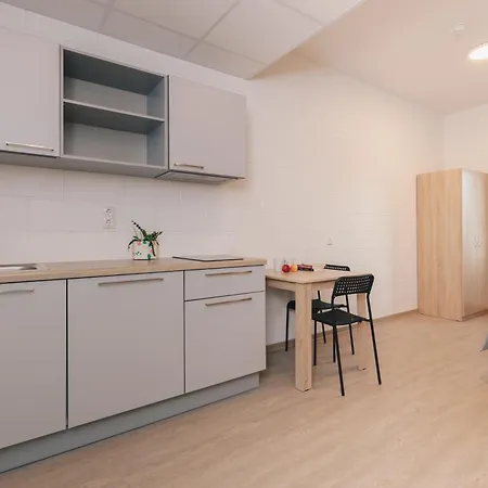 Hotel Krati Uurikorterid Ja Peetri