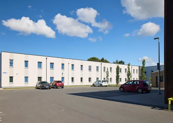 Hotel Krati Uurikorterid Ja Peetri